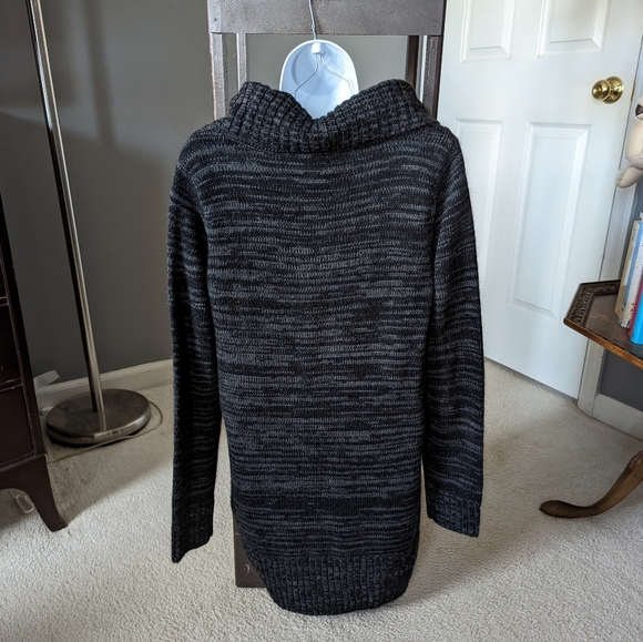 AB Studio Long Cowl Neck Gray Sweater Size XL - Picture 7 of 10